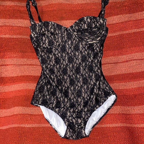 Unique Vintage Other - UNIQUE VINTAGE ONE PIECE SWIMSUIT SZ XXL LINED UNDERWIRE